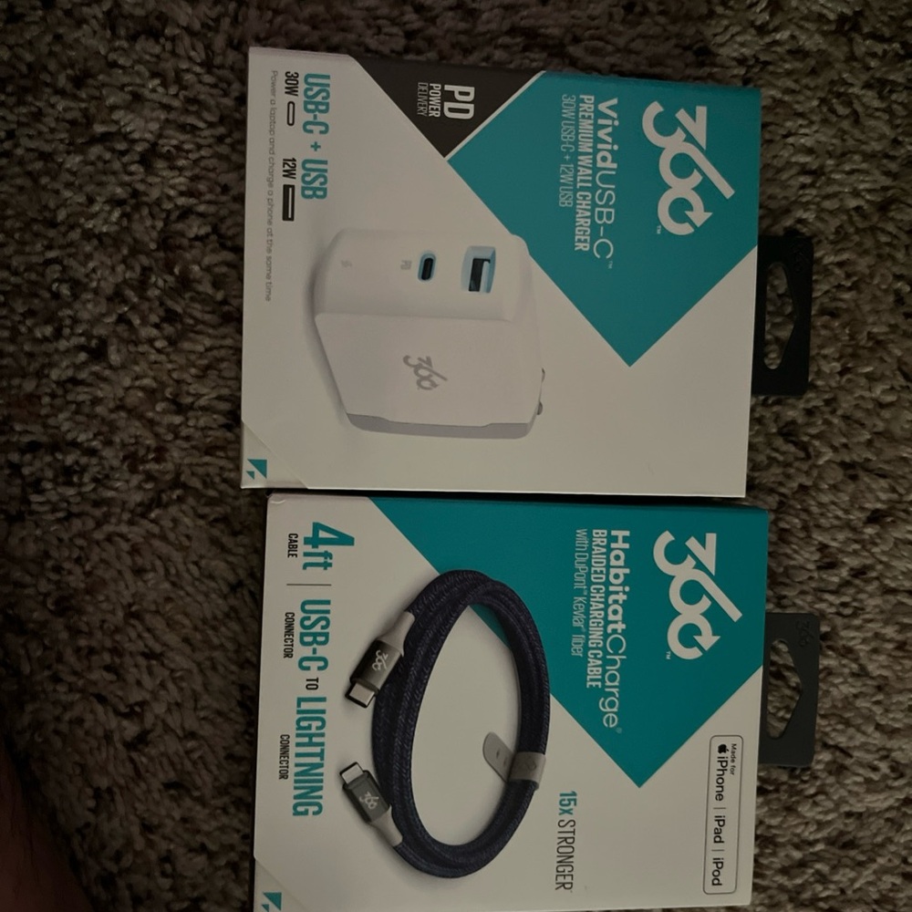 White and Blue Fast Charging USB-C Charger